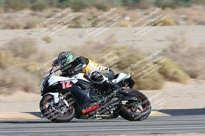 media/Nov-16-2025-Race Pace (Sun) [[8c5fa54630]]/Non Verified Riders (1st 20 Minutes)/4-Turn 16 (1116am)/